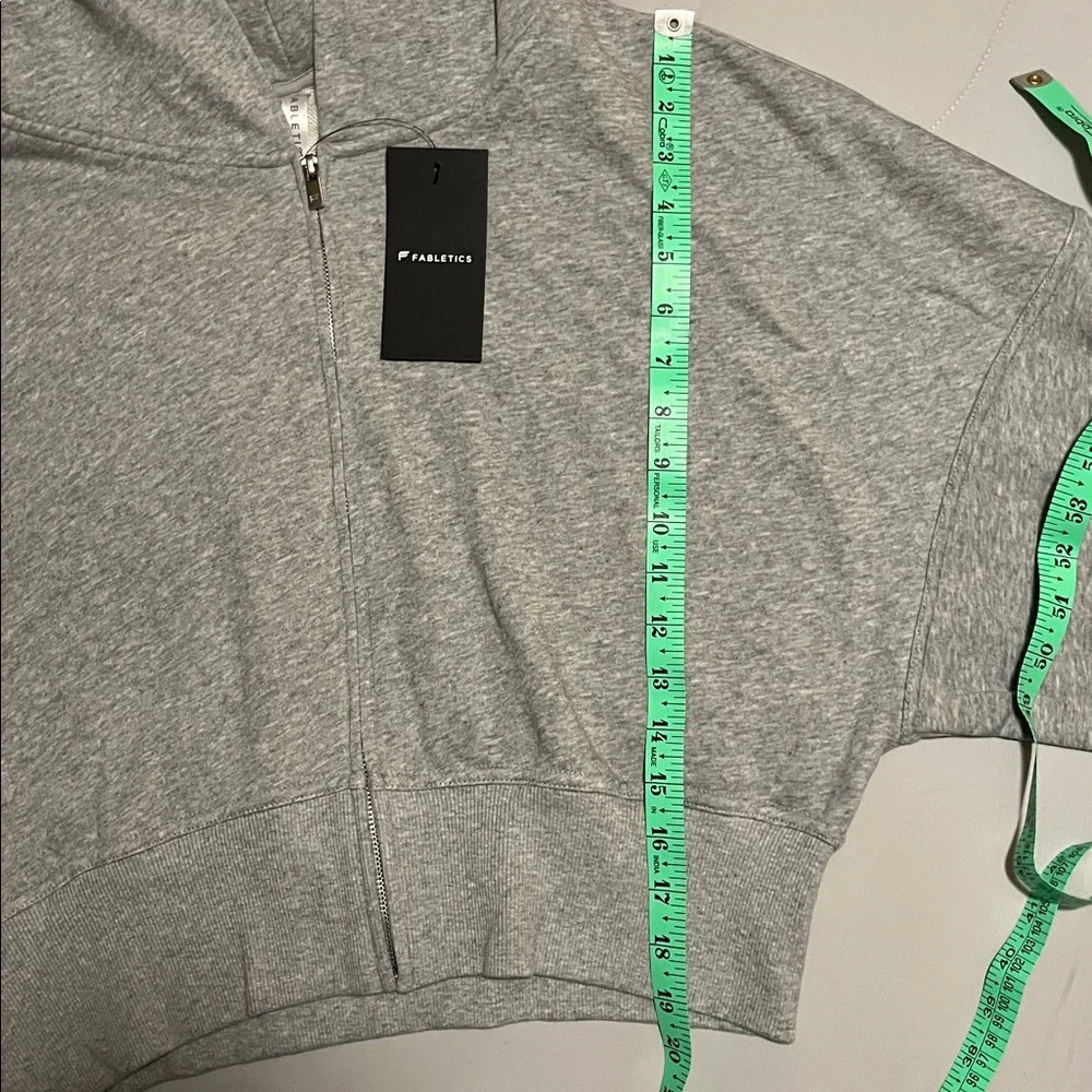 NWT Fabletics Oversize Cropped Full Zip Hoodie - Picture 7 of 13